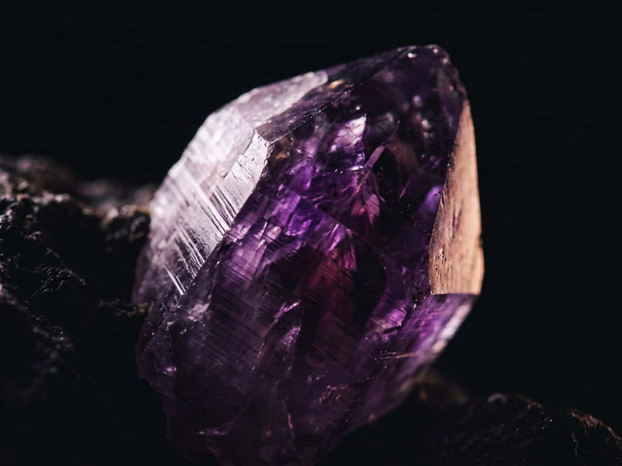 How a Purple Stone Formed 130 Million Years Before Anyone Wore It